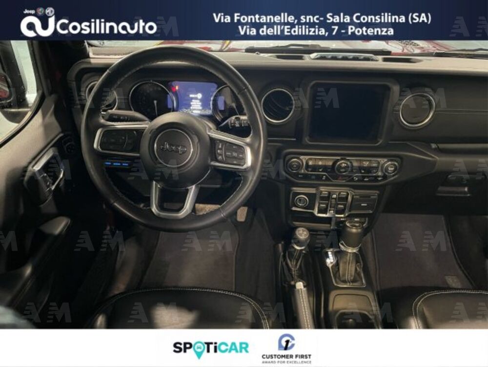 Jeep Wrangler Unlimited usata a Salerno (13)