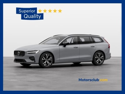 Volvo V60 B4 automatico Plus Dark nuova a Modena