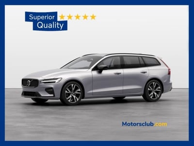 Volvo V60 B4 automatico Plus Dark nuova a Modena