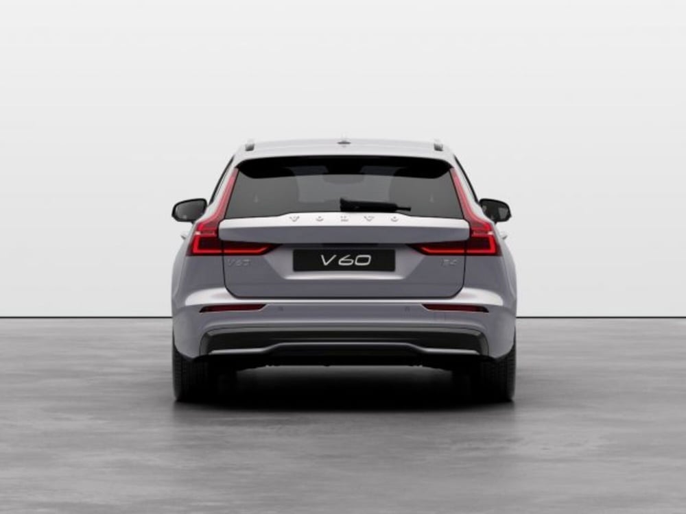 Volvo V60 nuova a Modena (5)