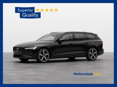 Volvo V60 B4 automatico Plus Dark nuova a Modena