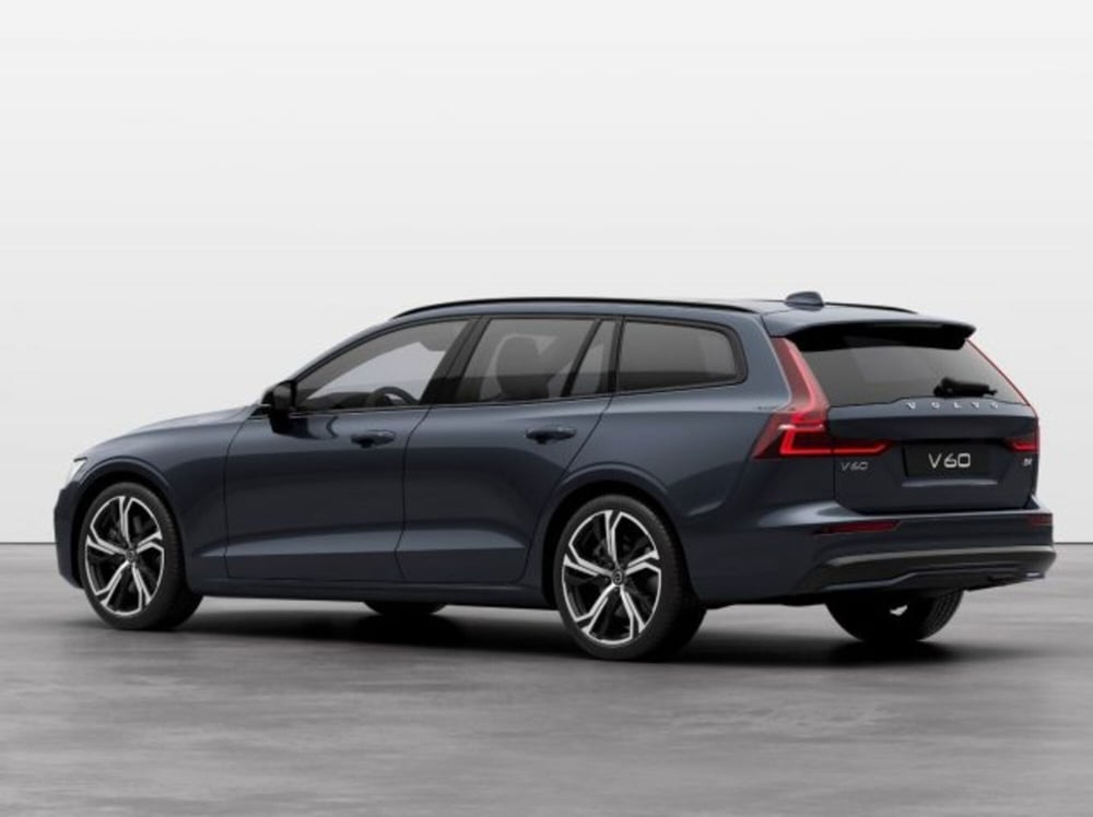 Volvo V60 nuova a Modena (4)