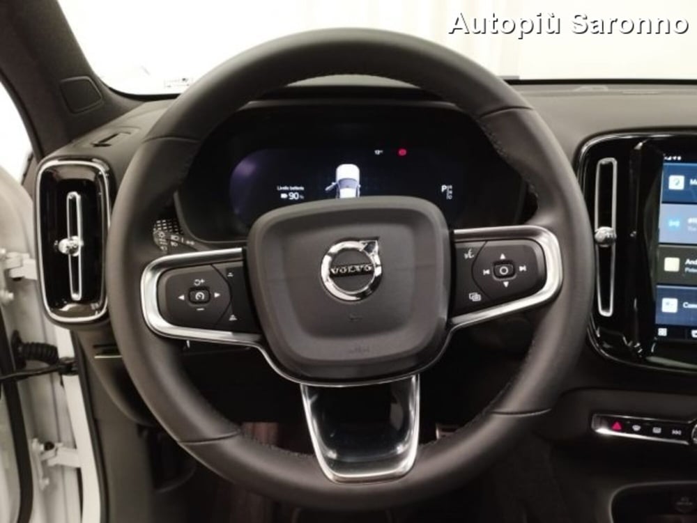 Volvo XC40 usata a Varese (13)