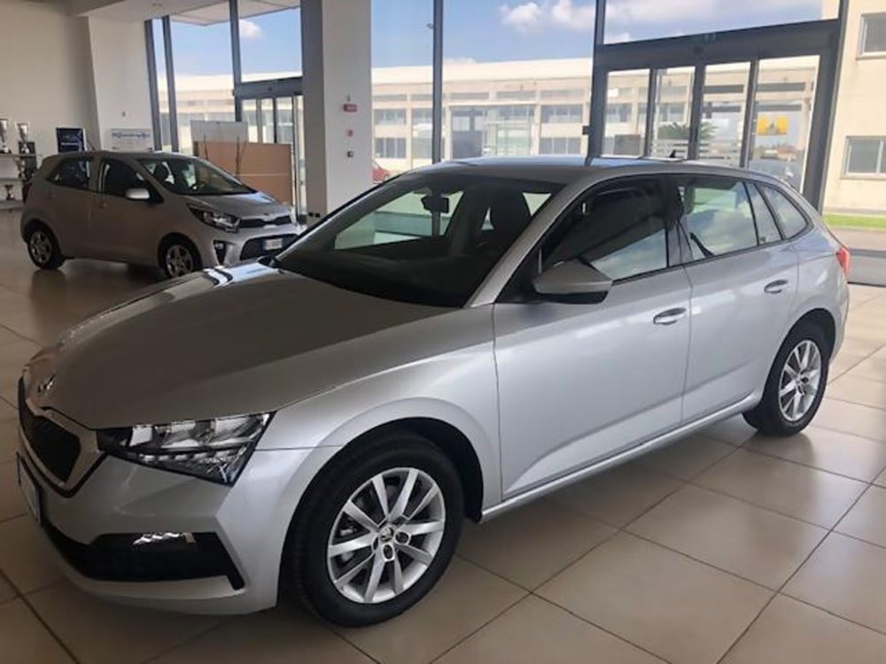 Skoda Scala usata a Catania (5)