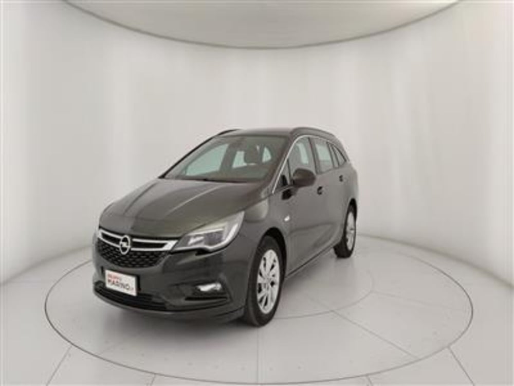 Opel Astra Station Wagon usata a Bari