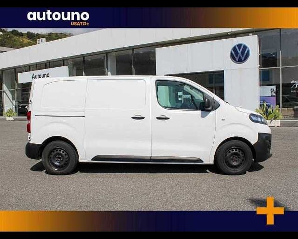 Opel Vivaro Furgone usata a Napoli (4)