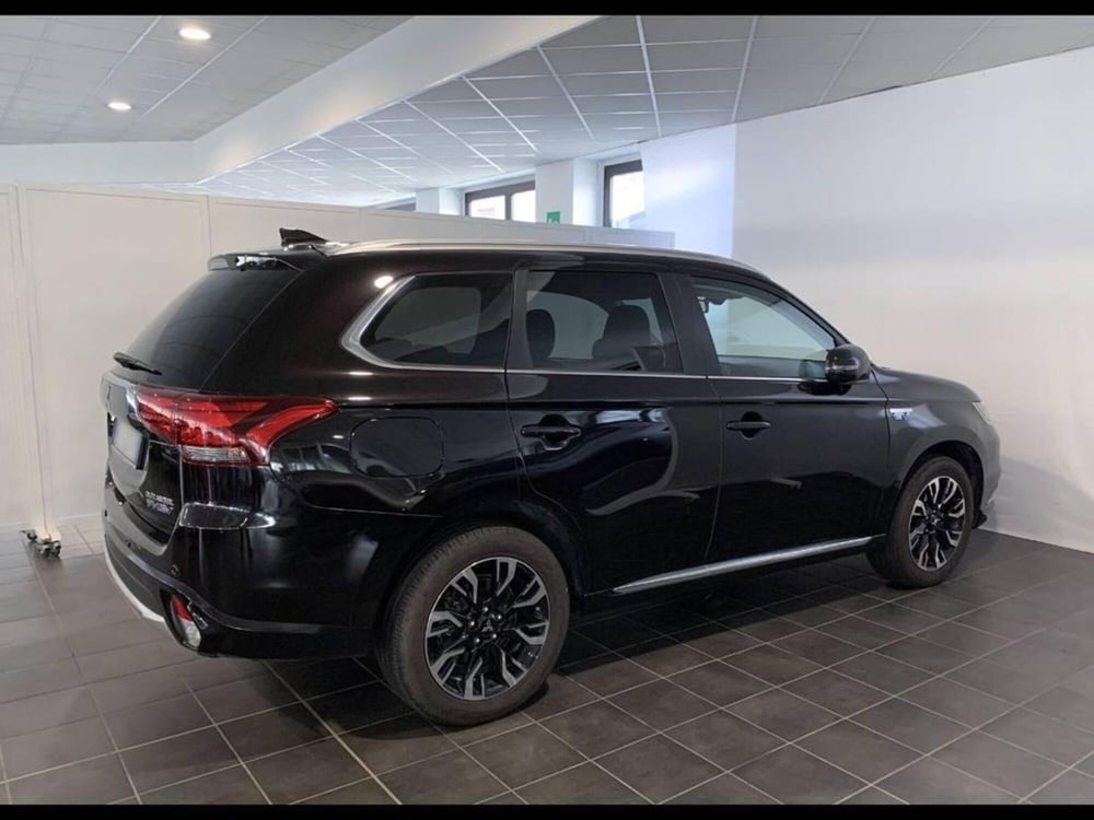 Mitsubishi Outlander usata a Torino (3)