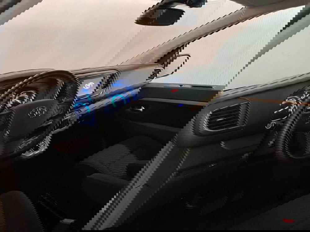 Toyota Proace Verso usata a Torino (12)