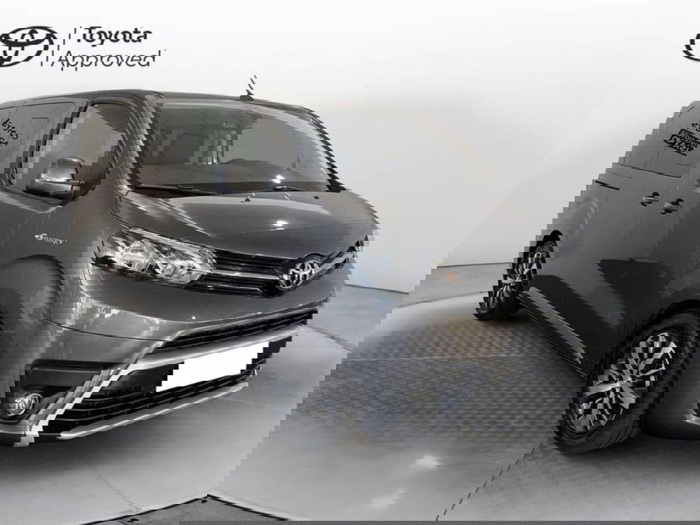 Toyota Proace Verso usata a Torino (3)