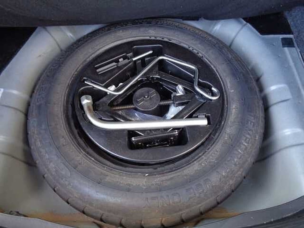 Lancia Ypsilon usata a Treviso (17)