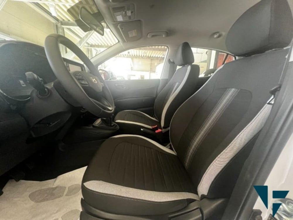 Hyundai i10 nuova a Udine (8)