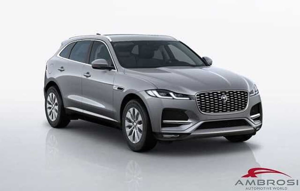 Jaguar F-Pace nuova a Viterbo