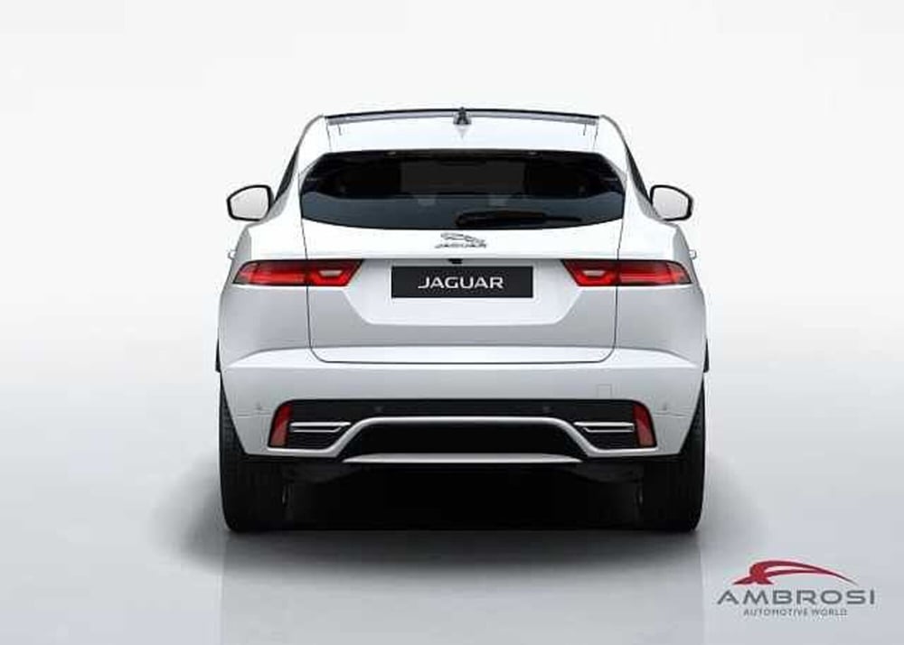 Jaguar E-Pace nuova a Viterbo (4)