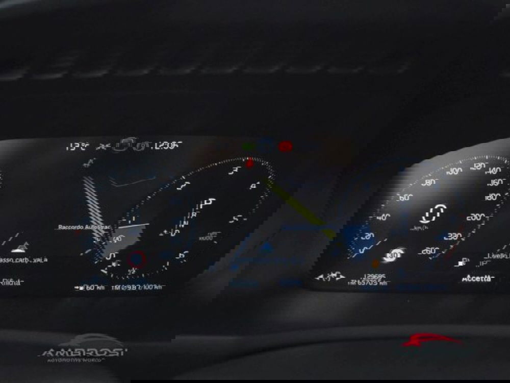 Volvo XC90 usata a Perugia (15)