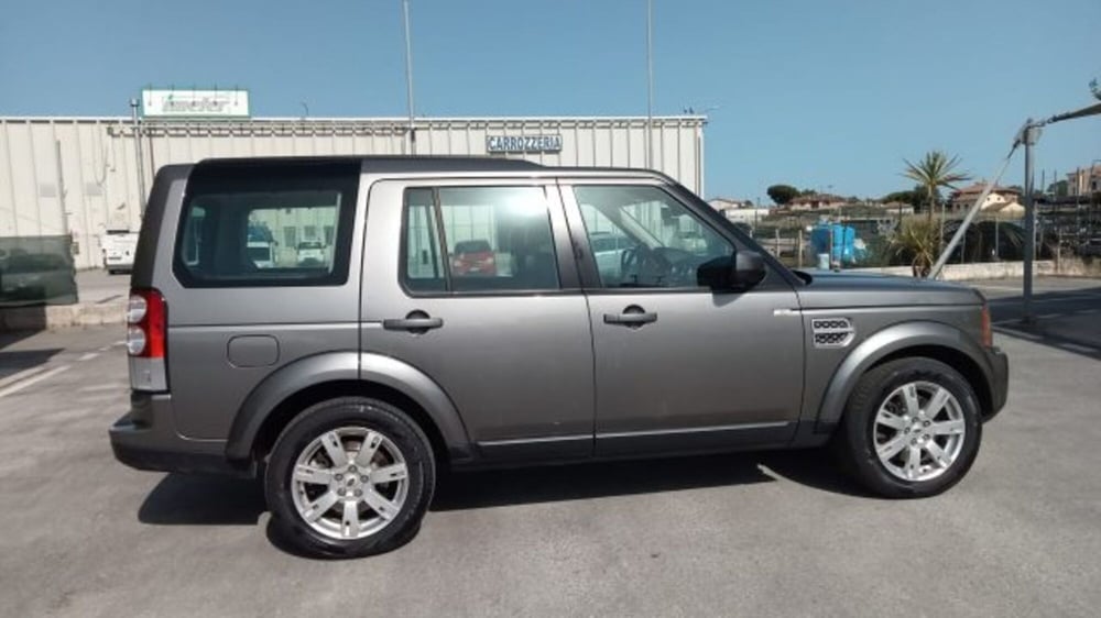 Land Rover Discovery usata a Macerata (4)