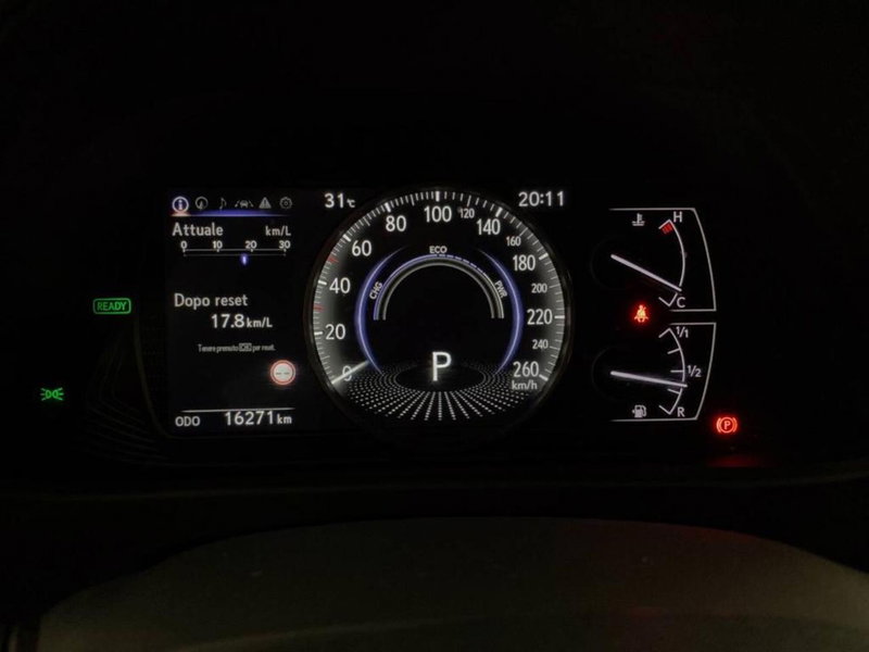 Lexus UX usata a Torino (5)