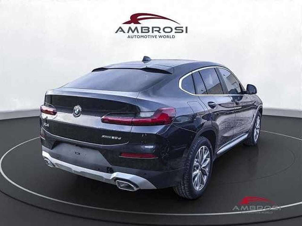 BMW X4 nuova a Viterbo (3)