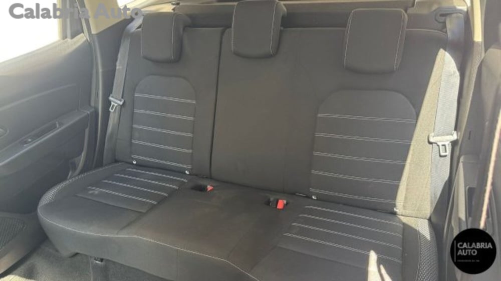 Dacia Duster usata a Reggio Calabria (12)