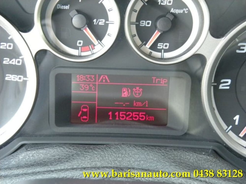 Alfa Romeo MiTo usata a Treviso (11)