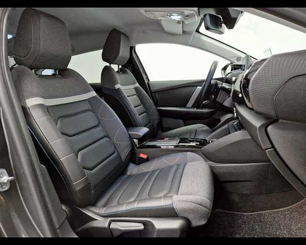 Citroen C4 X usata a Milano (10)