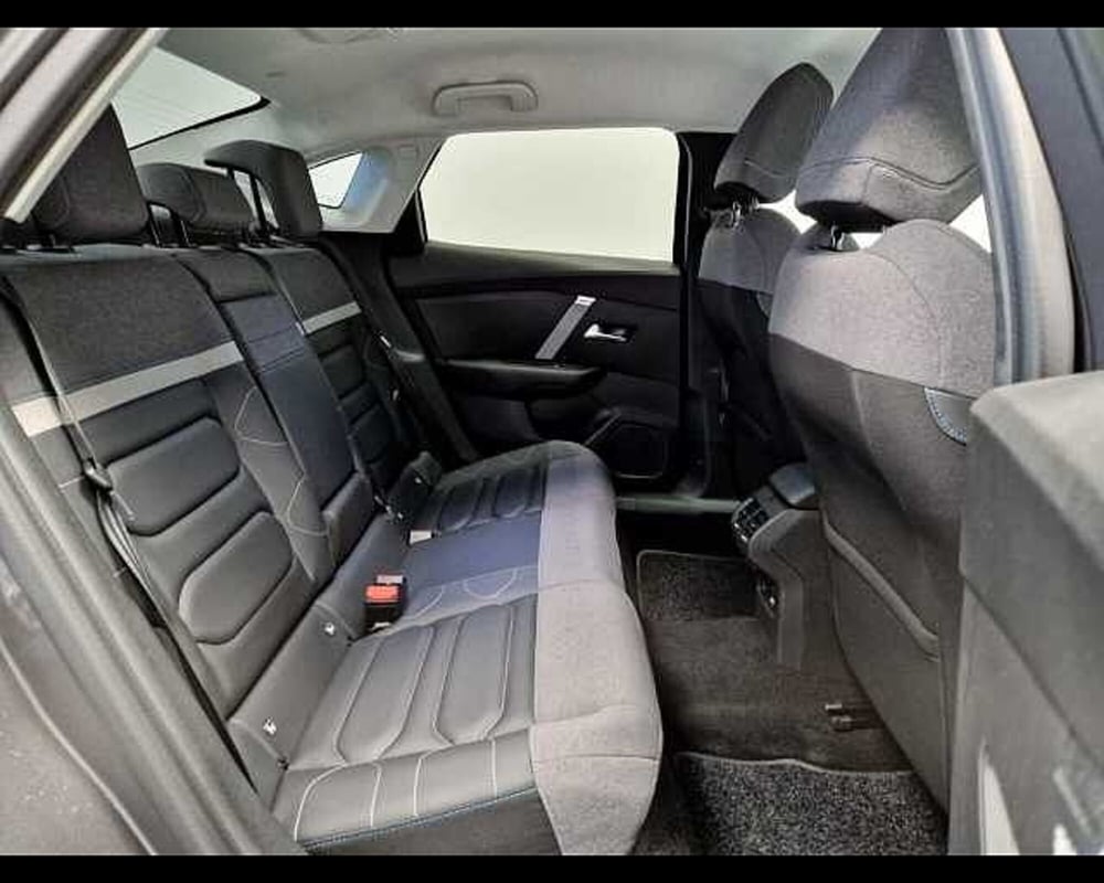 Citroen C4 X usata a Milano (11)