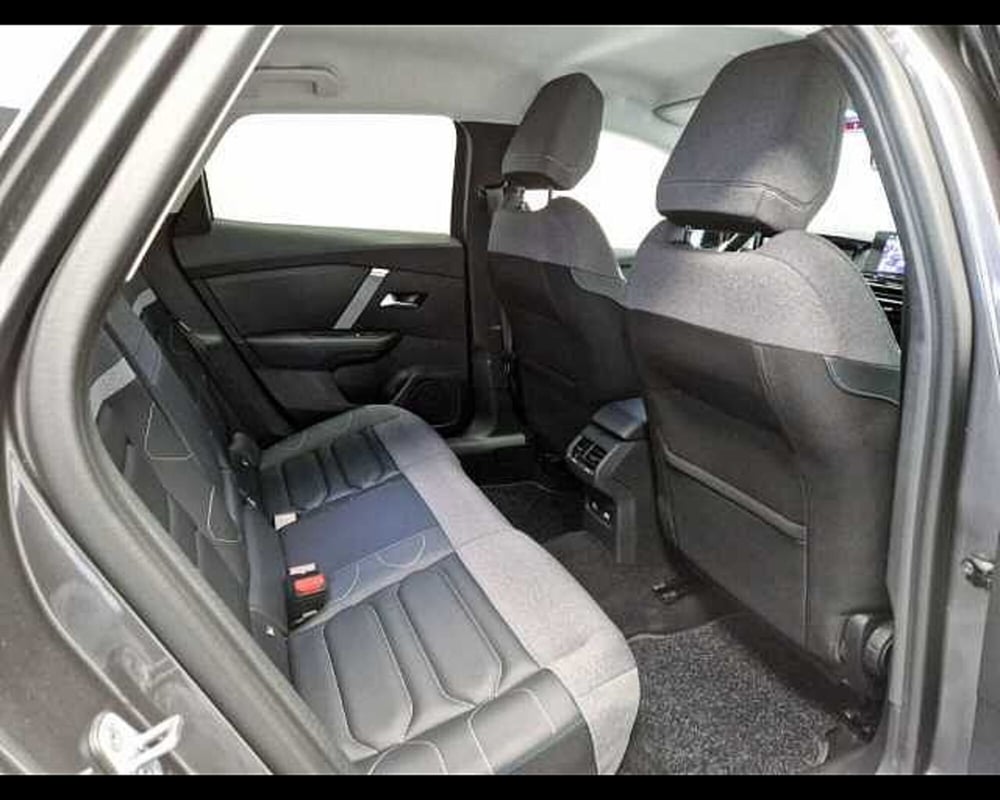 Citroen C4 X usata a Milano (12)