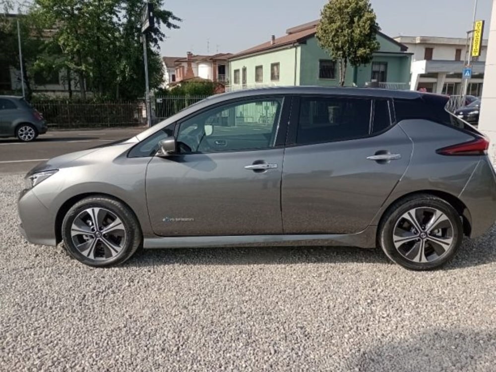 Nissan Leaf usata a Pavia (7)