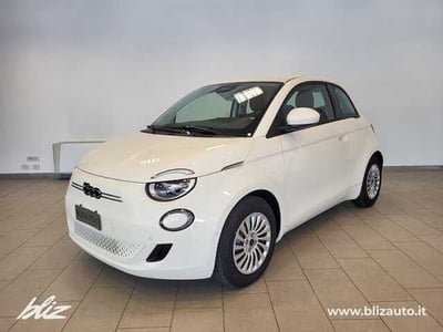 Fiat 500e 42 kWh (Red) nuova a Tavagnacco