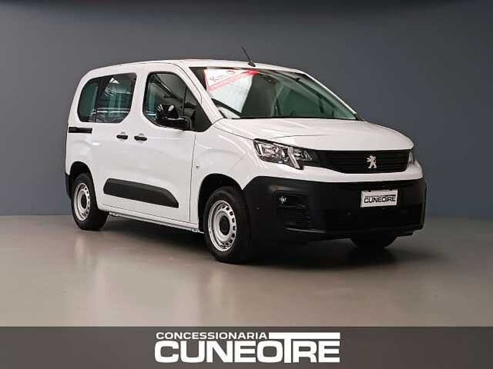 Peugeot Partner Furgone nuova a Cuneo (2)