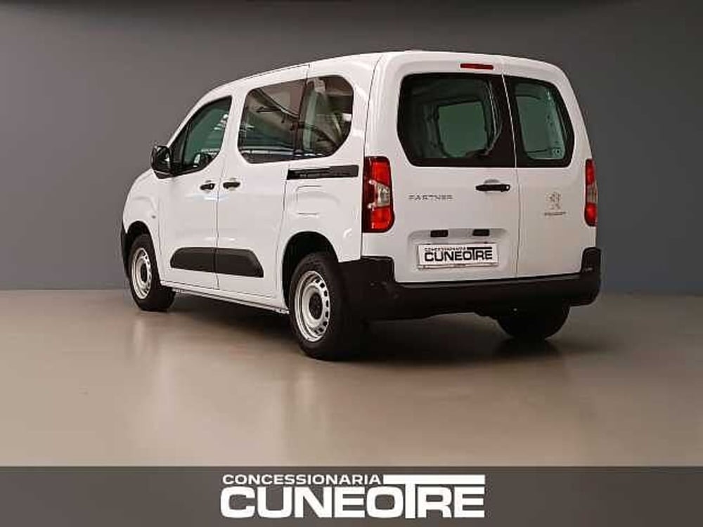 Peugeot Partner Furgone nuova a Cuneo (3)