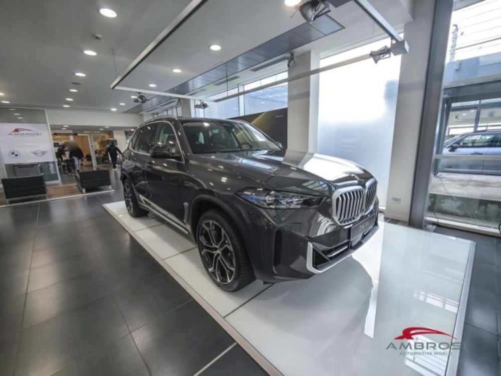 BMW X5 nuova a Perugia (2)