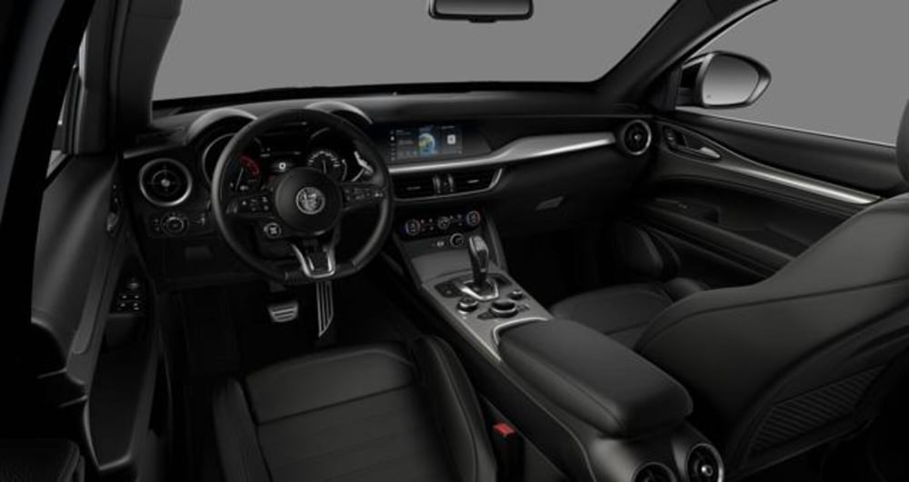 Alfa Romeo Stelvio nuova a Perugia (5)