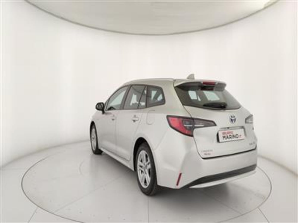 Toyota Corolla Touring Sports usata a Bari (5)