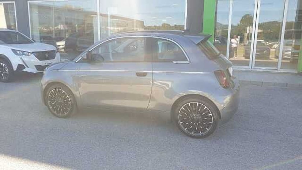 Fiat 500e usata a Ancona (3)