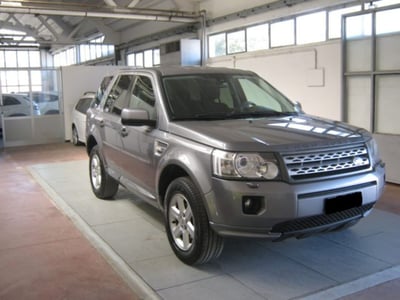 Land Rover Freelander 2.2 SD4 S.W. SE  del 2012 usata a Ascoli Piceno