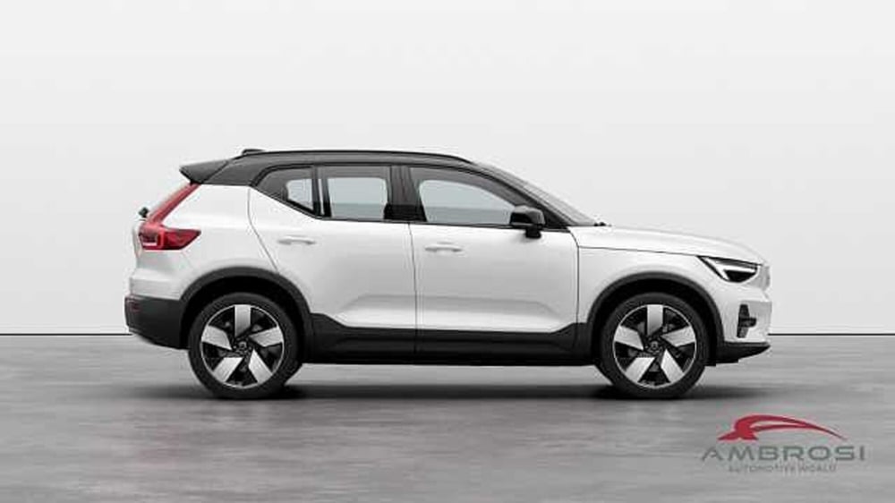 Volvo XC40 nuova a Perugia (2)