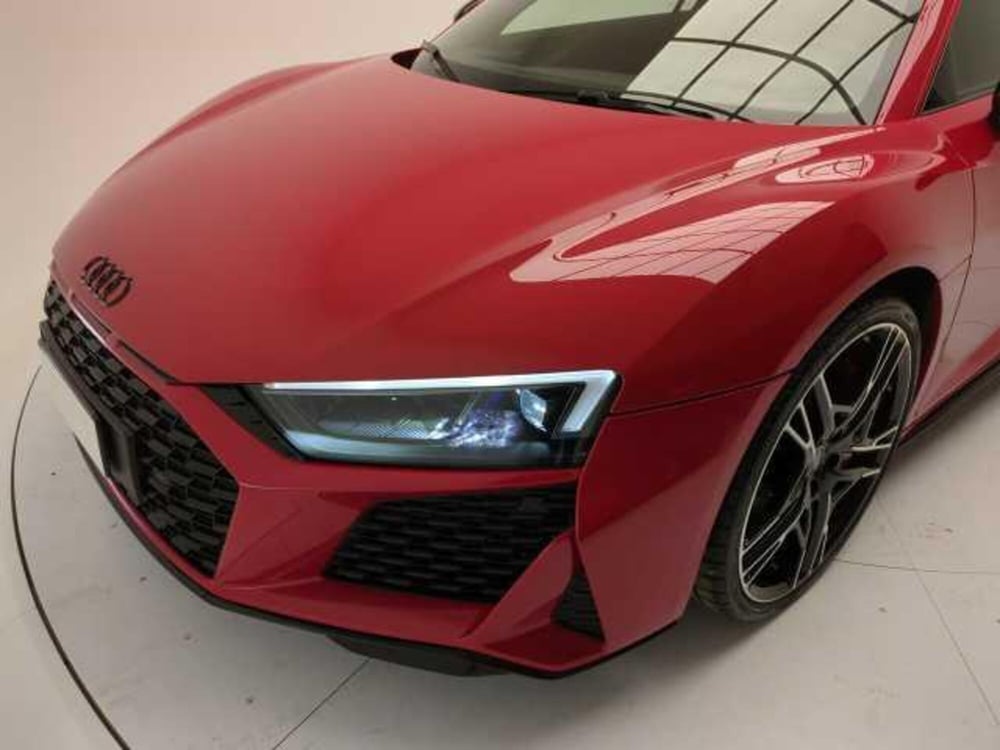 Audi R8 Coupé usata a Avellino (8)