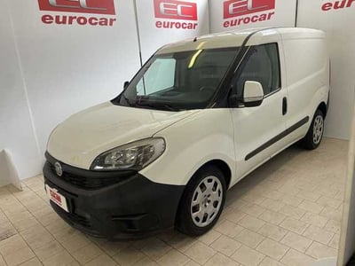 Fiat Dobl&ograve; Furgone 1.6 MJT 105CV PC-TN Cargo Lamierato SX E5+  del 2016 usata a Ottaviano