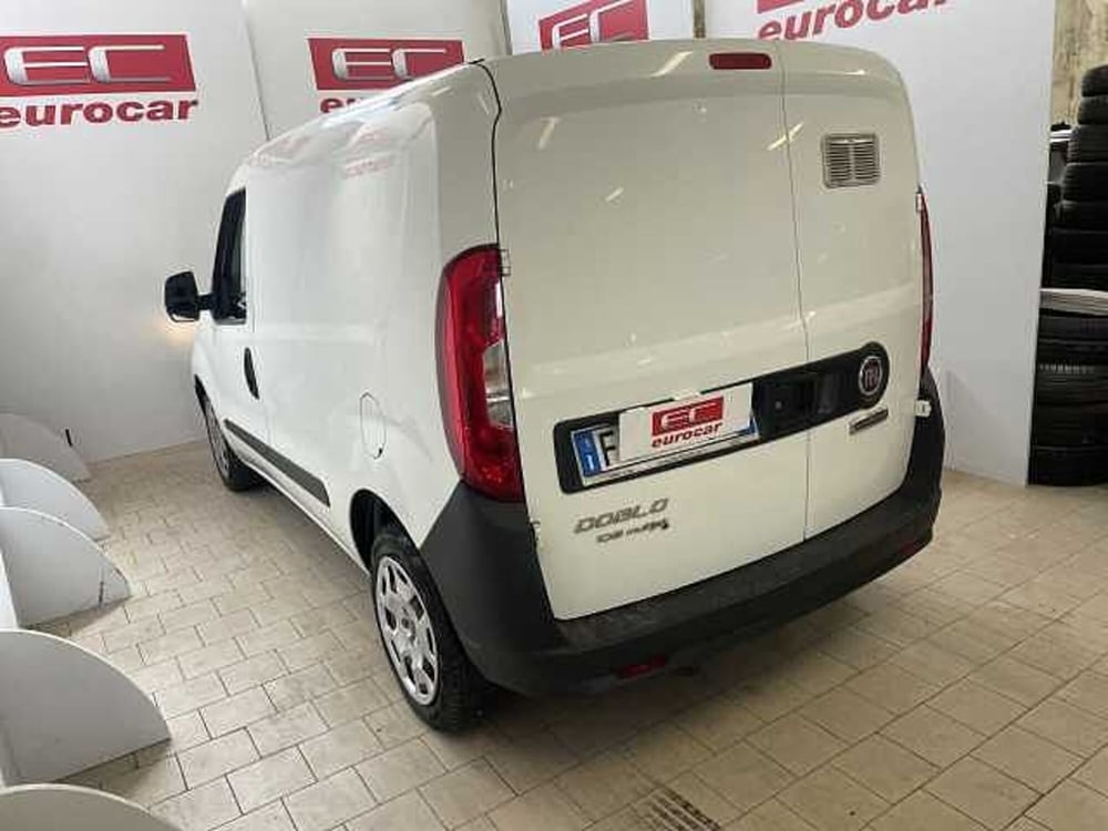 Fiat Doblò Furgone usata a Napoli (6)