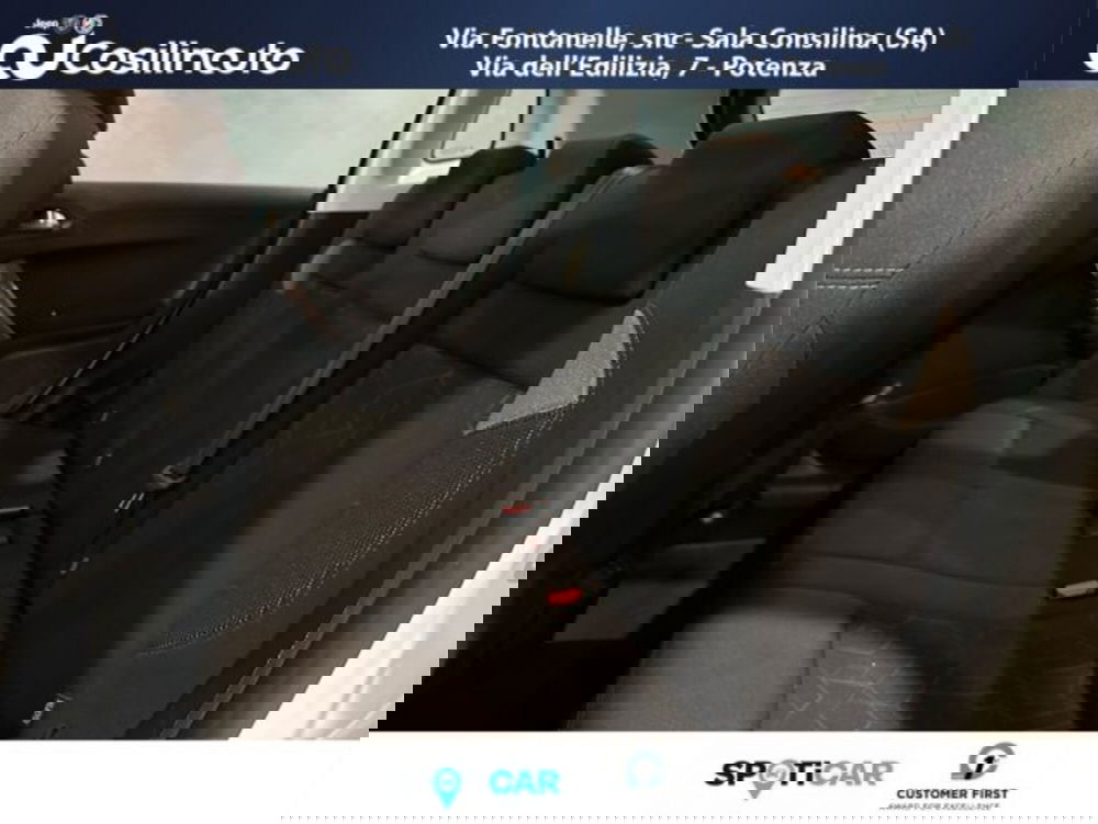 Peugeot 2008 usata a Salerno (11)
