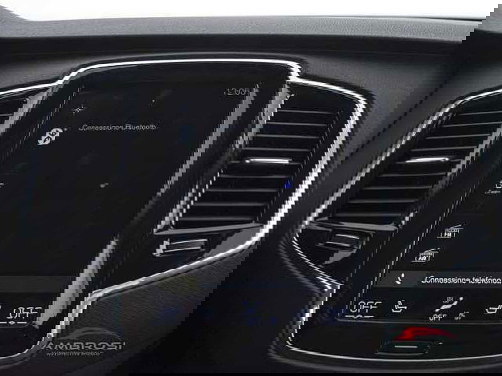 Volvo XC90 usata a Viterbo (17)