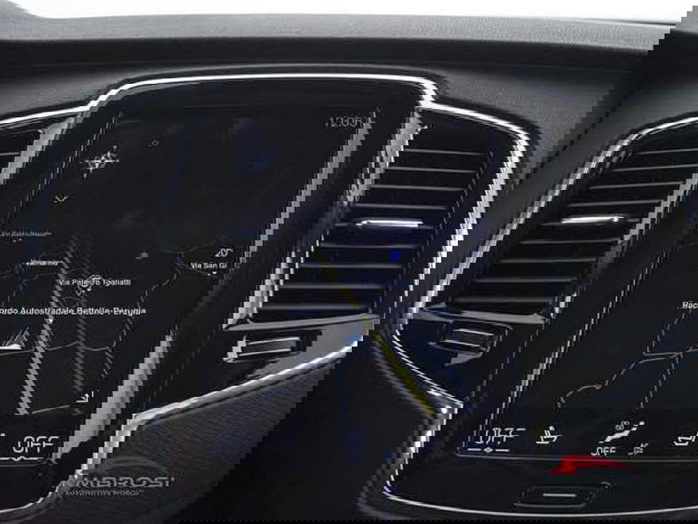 Volvo XC90 usata a Viterbo (19)