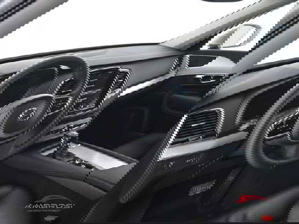 Volvo XC90 usata a Viterbo (8)