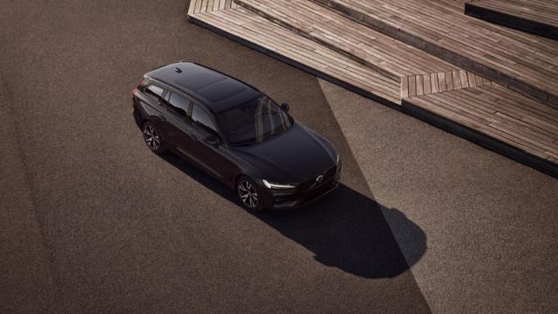 Volvo V60 nuova a Firenze (14)