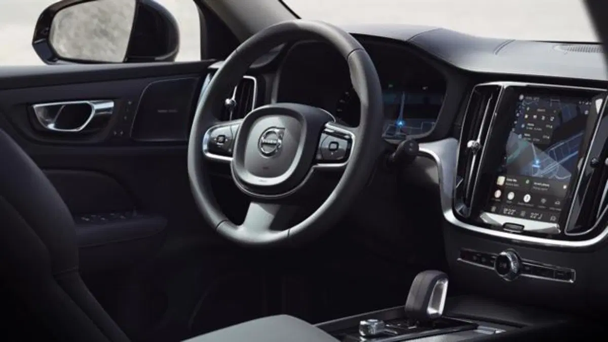 Volvo V60 nuova a Firenze (5)