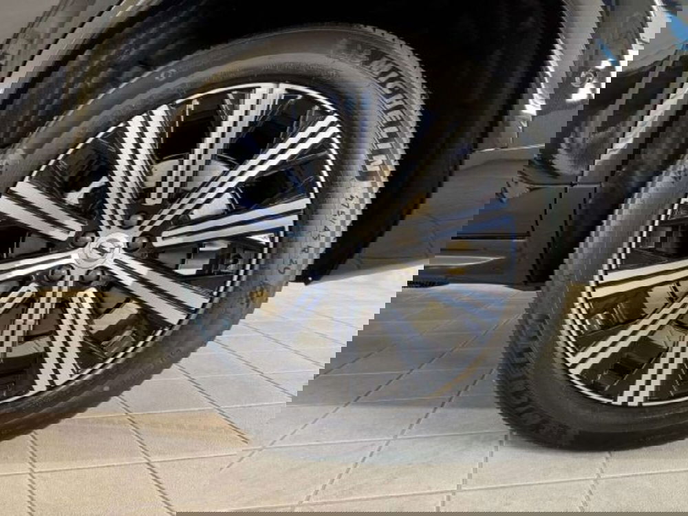 Volvo XC90 nuova a Firenze (9)