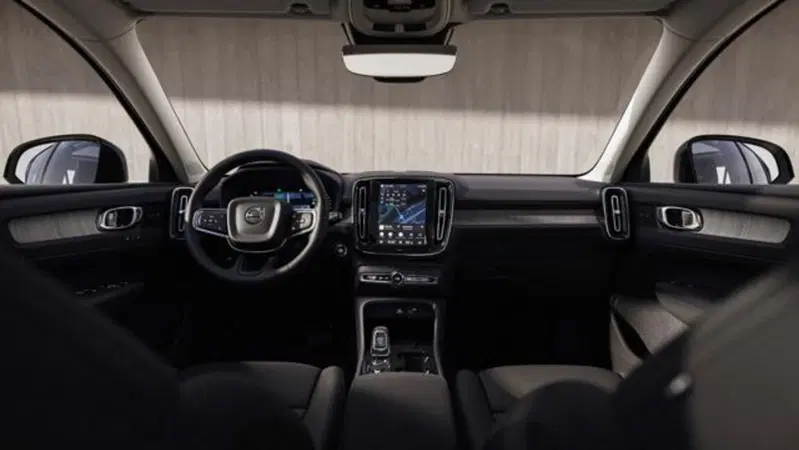 Volvo XC40 nuova a Firenze (2)