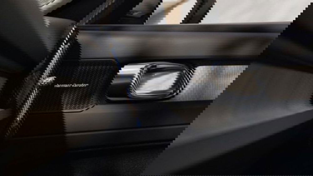 Volvo XC40 nuova a Firenze (4)