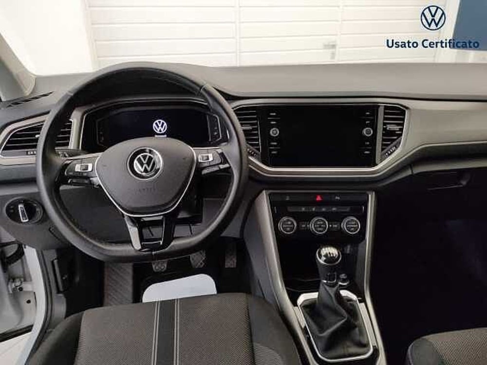 Volkswagen T-Roc usata a Varese (15)