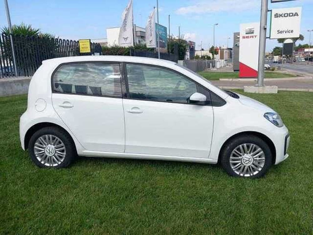 Volkswagen up! nuova a Barletta-Andria-Trani (3)